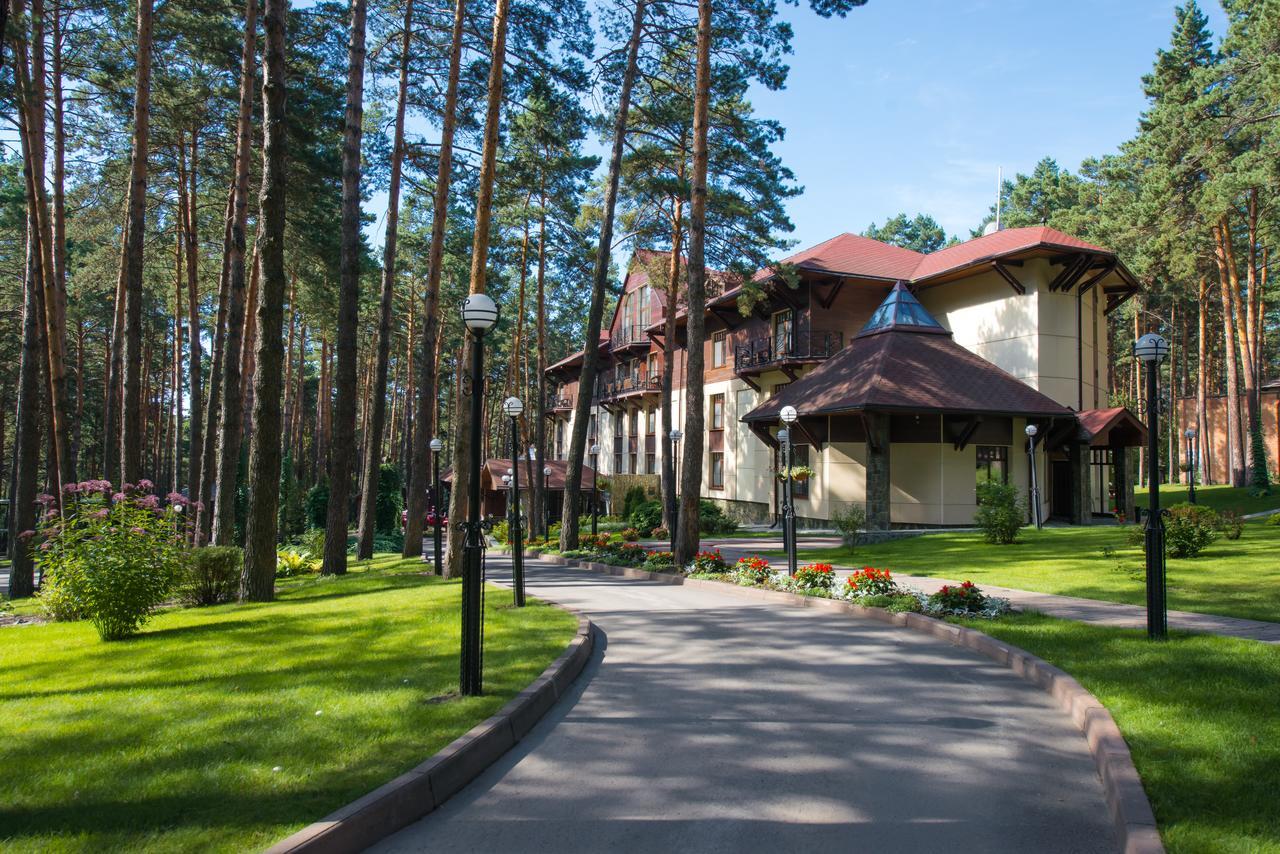 Park-Hotel Graal Kemerovo Zhuravlyovo 외부 사진